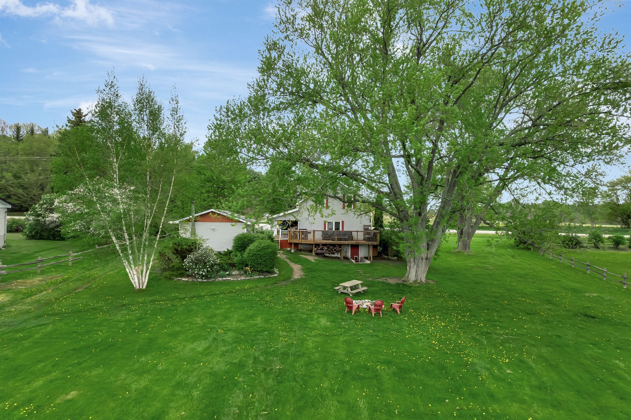 13965 Loyalist Parkway, Prince Edward County, On K0k 2t0