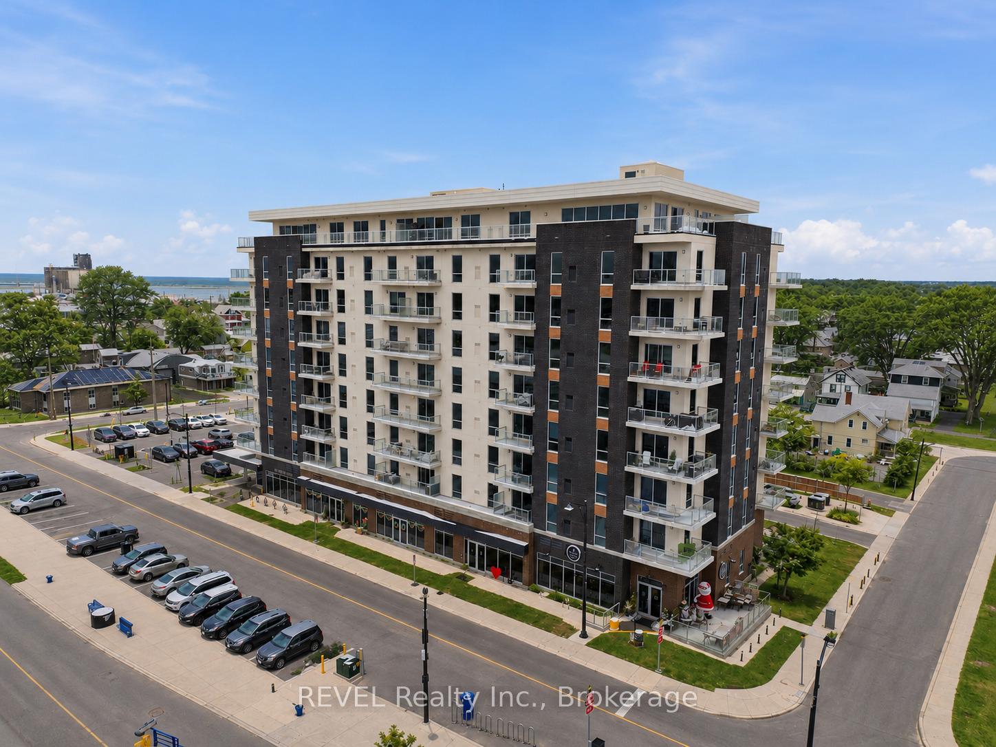 118 West Street 605, Port Colborne, On L3k 4c9