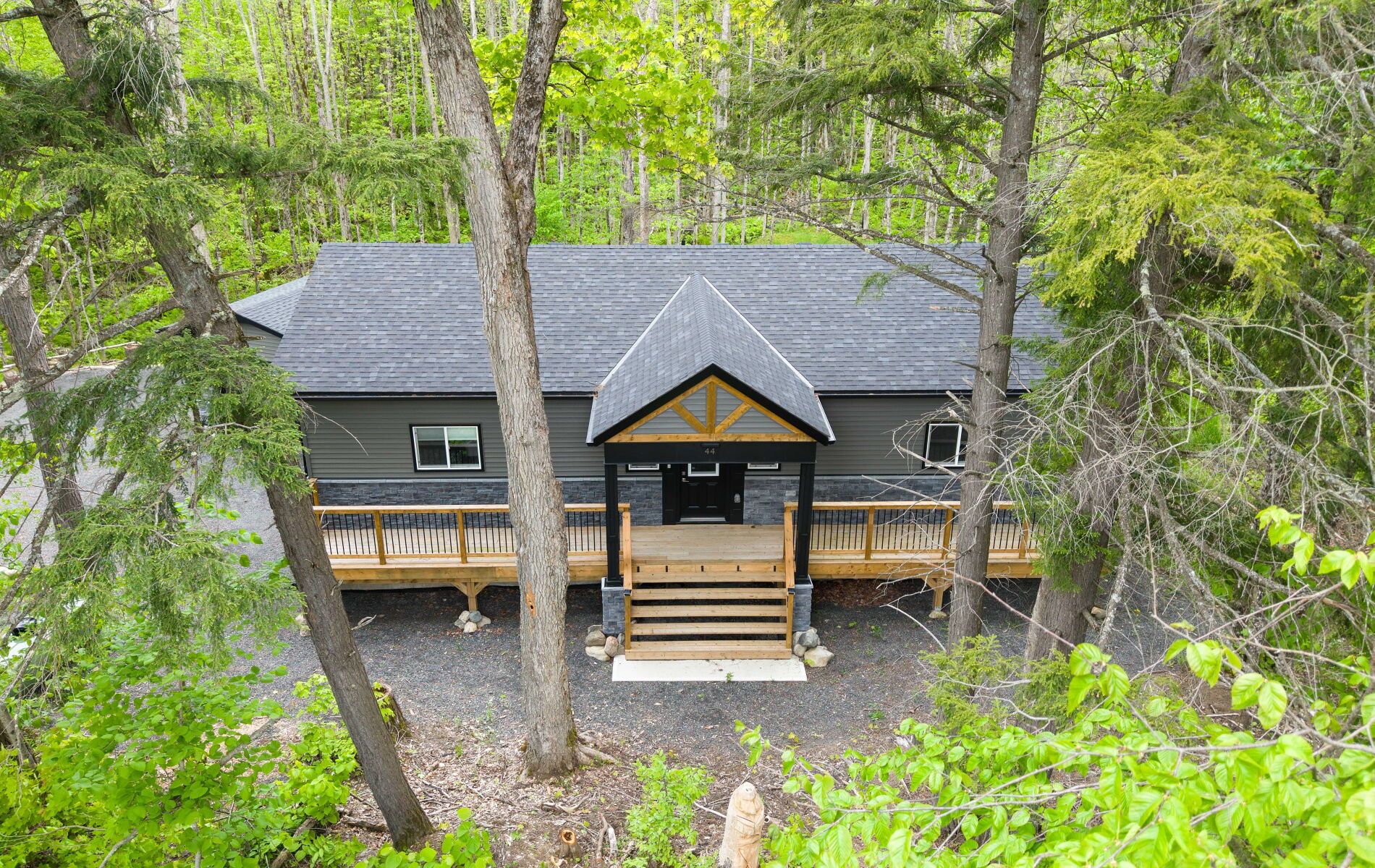44 Sunnyshore Park Drive, Mckellar, On P2a 0b5