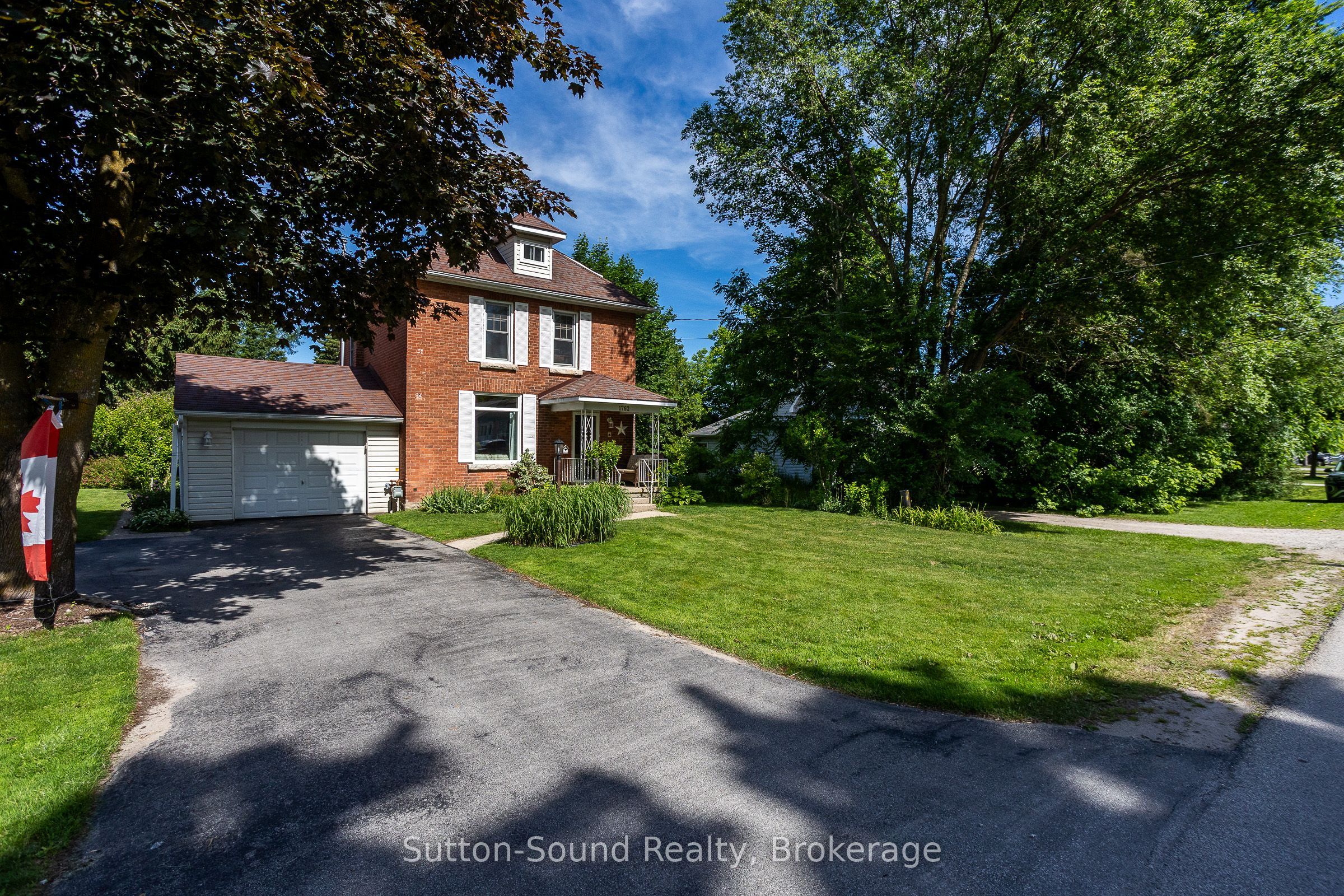 1762 6th Avenue E, Owen Sound, On N4k 2v8
