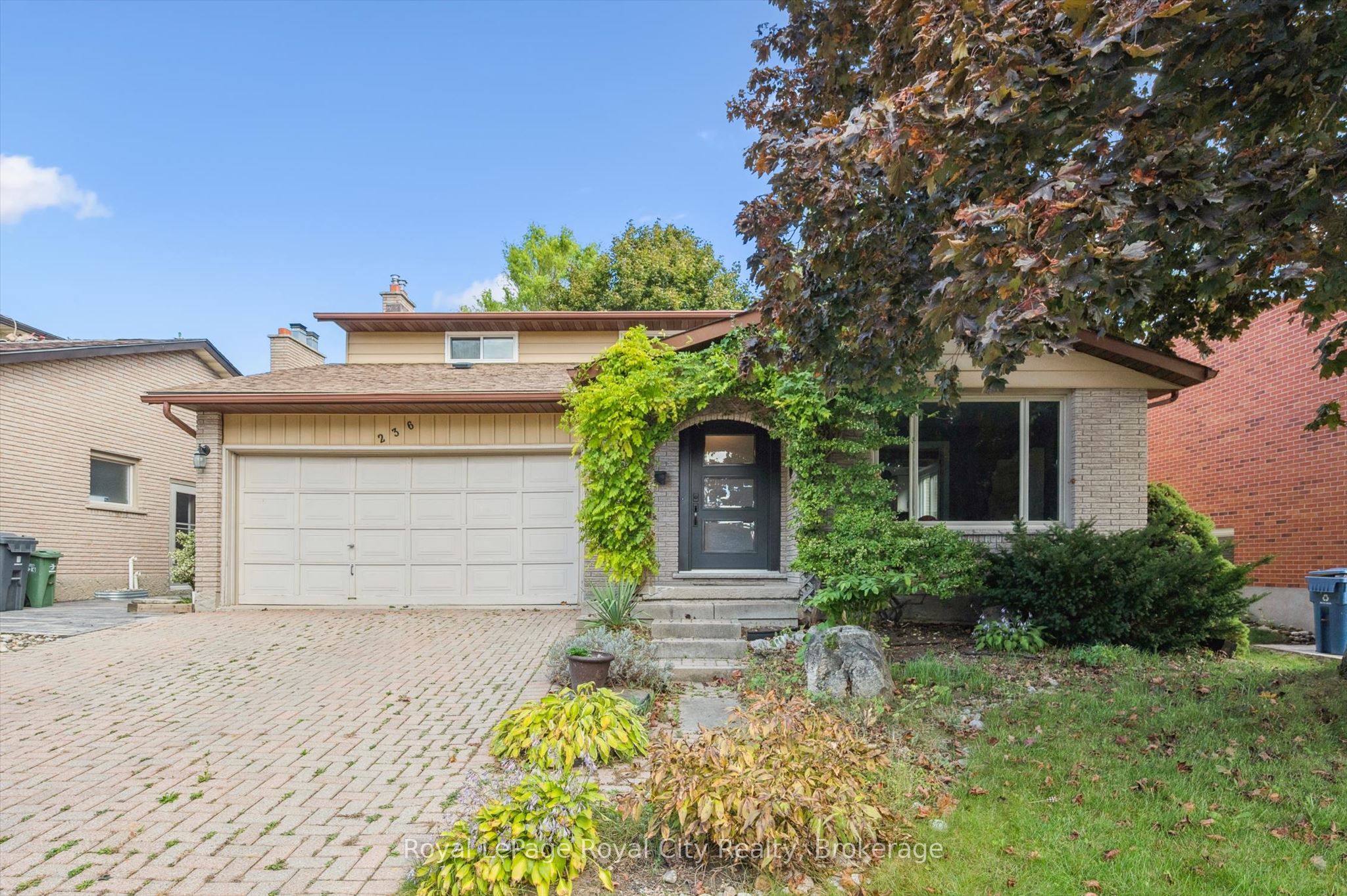 236 Ironwood Road, Guelph, On N1g 3g1