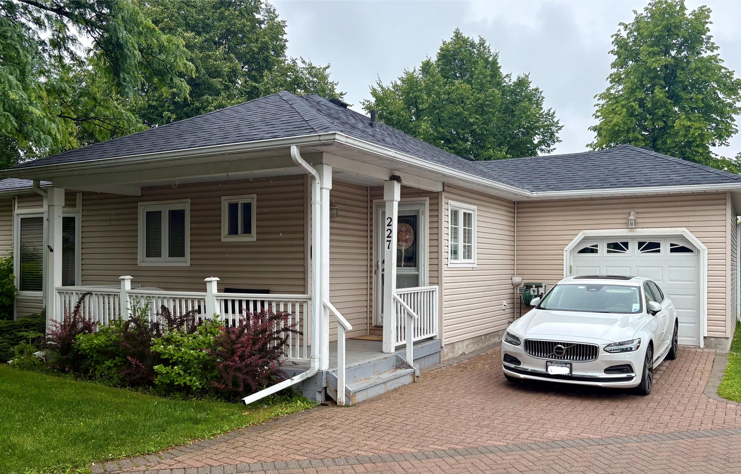227 Silverbirch Boulevard, Hamilton, On L0r 1w0