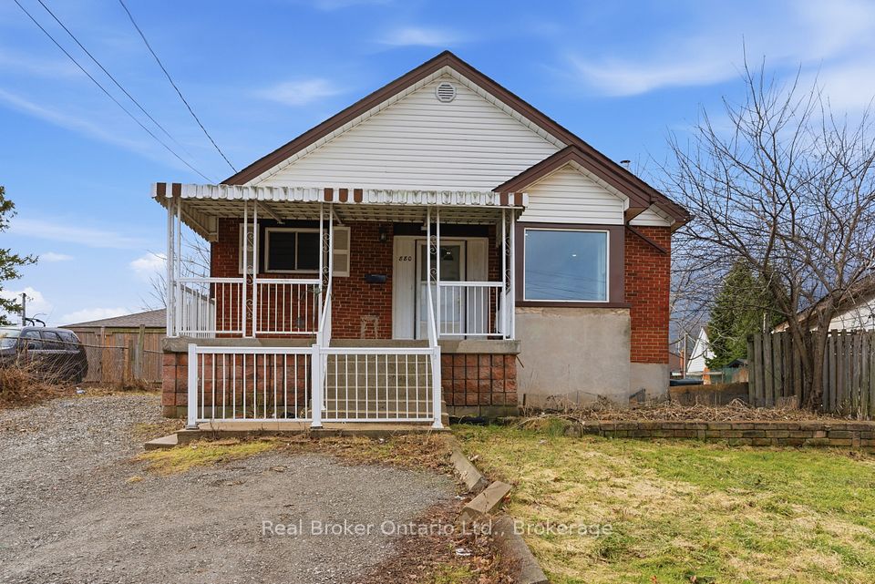 880 Lawrence Road, Hamilton, On L8k 2a3