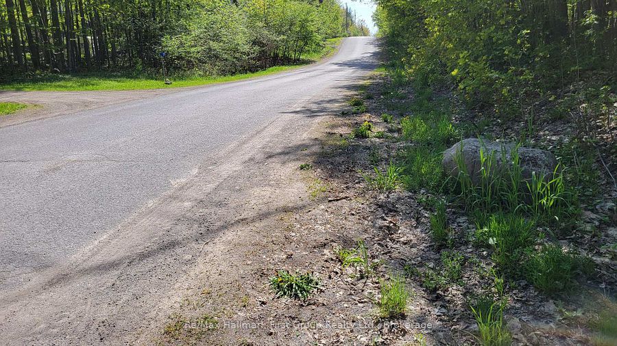 26 Luffman Road, Tweed, On K0k 2l0
