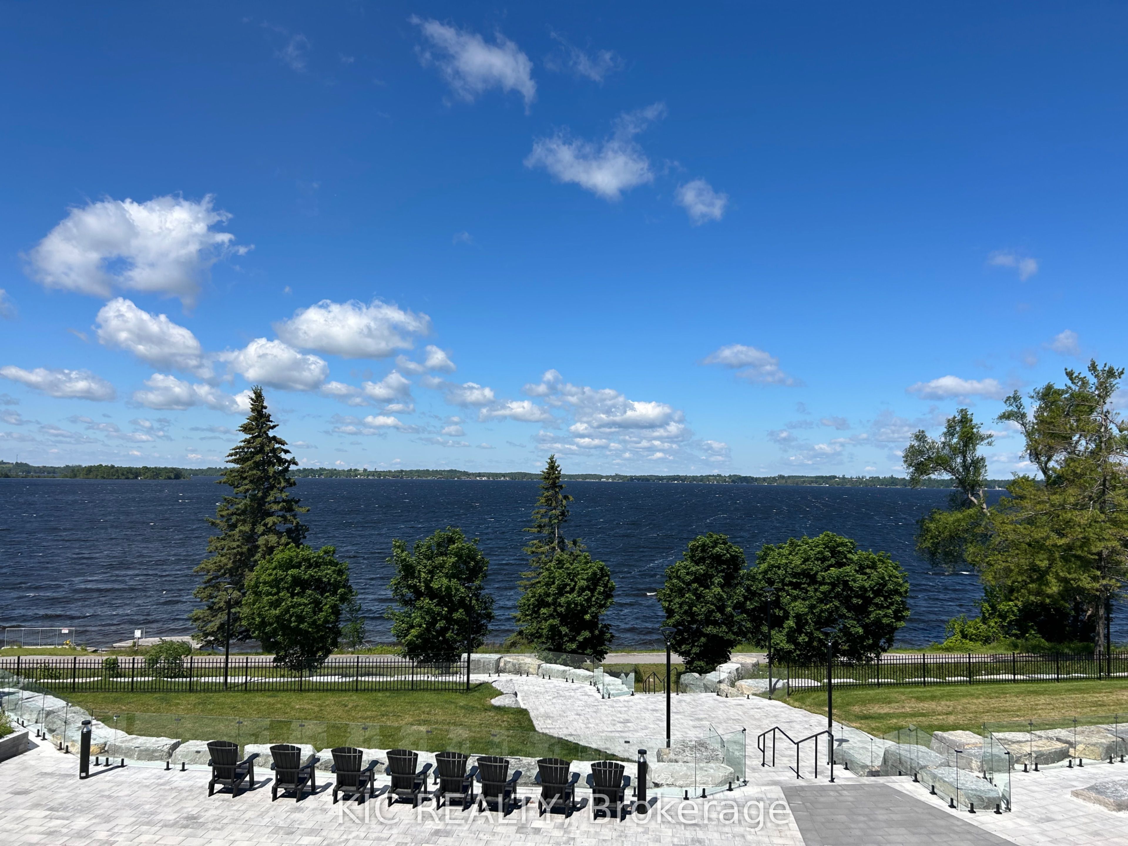 99 Louisa Street 210, Kawartha Lakes, On K0m 1n0