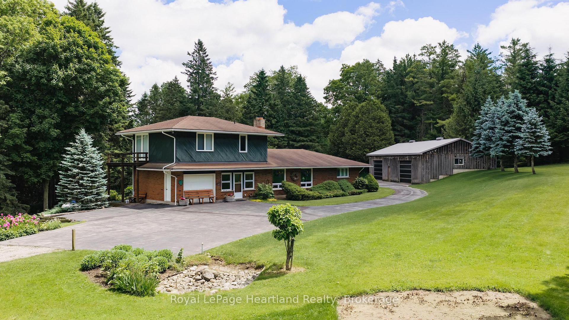 81833 London Road, Central Huron, On N0m 2h0