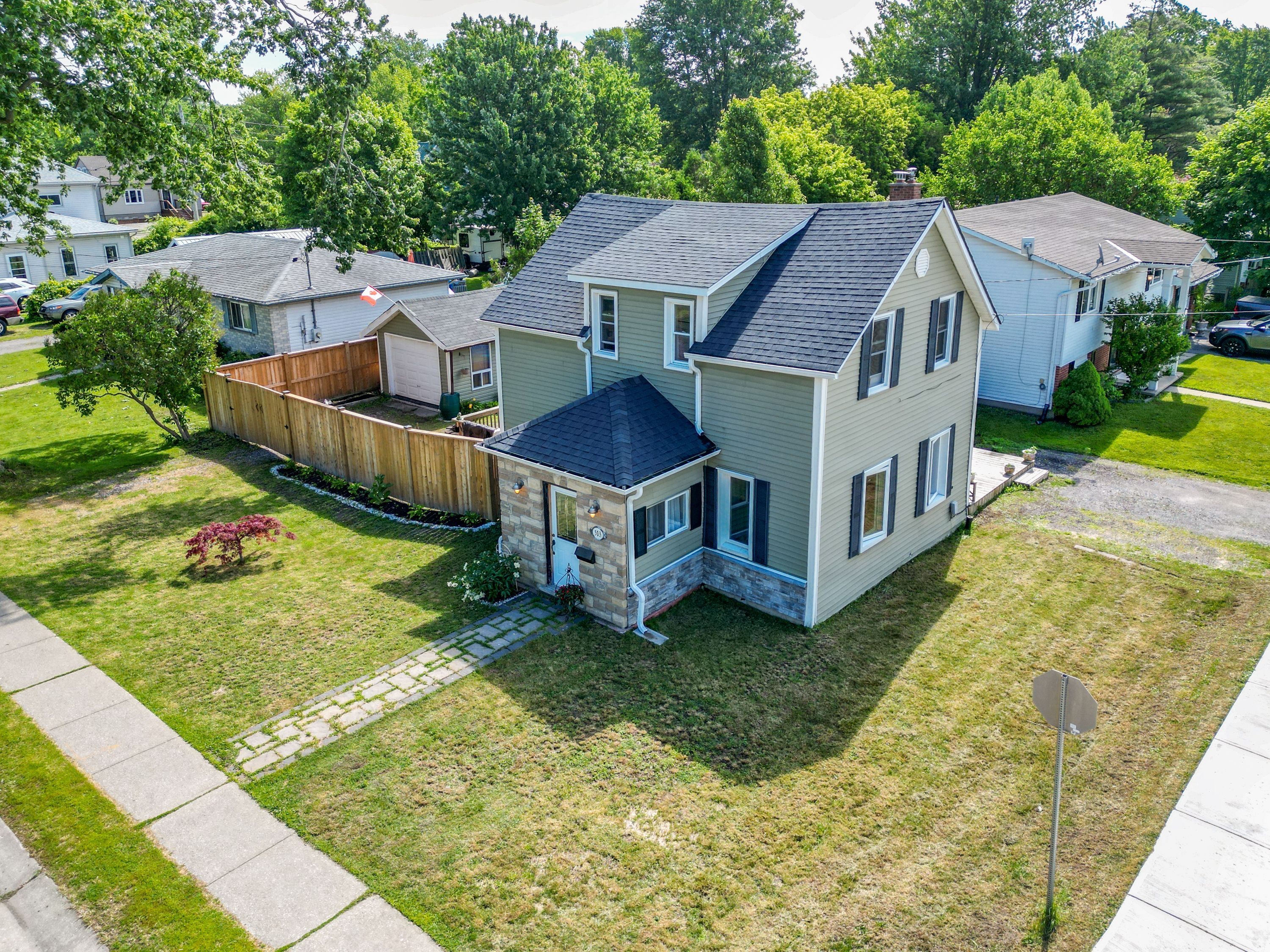 503 John Street, Haldimand, On N1a 2r3