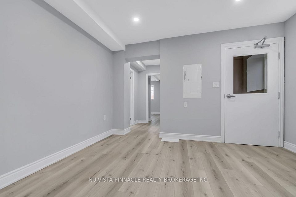 389 Lyle Street, London East, On N5w 3r6