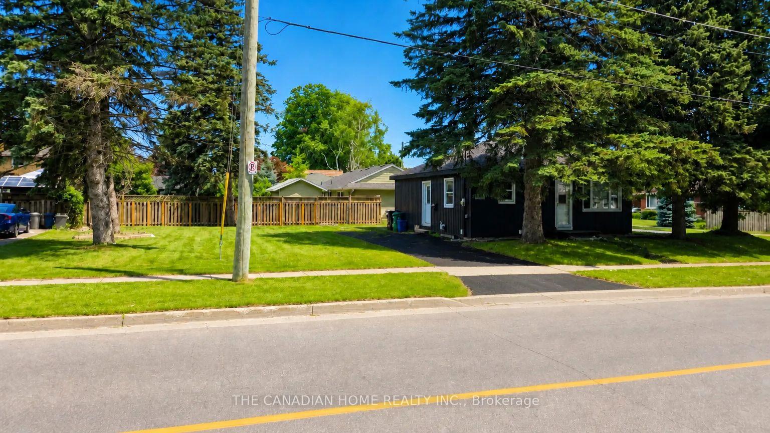 142 Winston Boulevard, Cambridge, On N3c 1l9