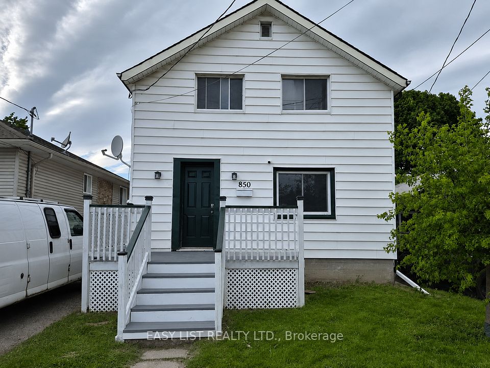 850 St Marys Street, Peterborough, On K9j 4h5