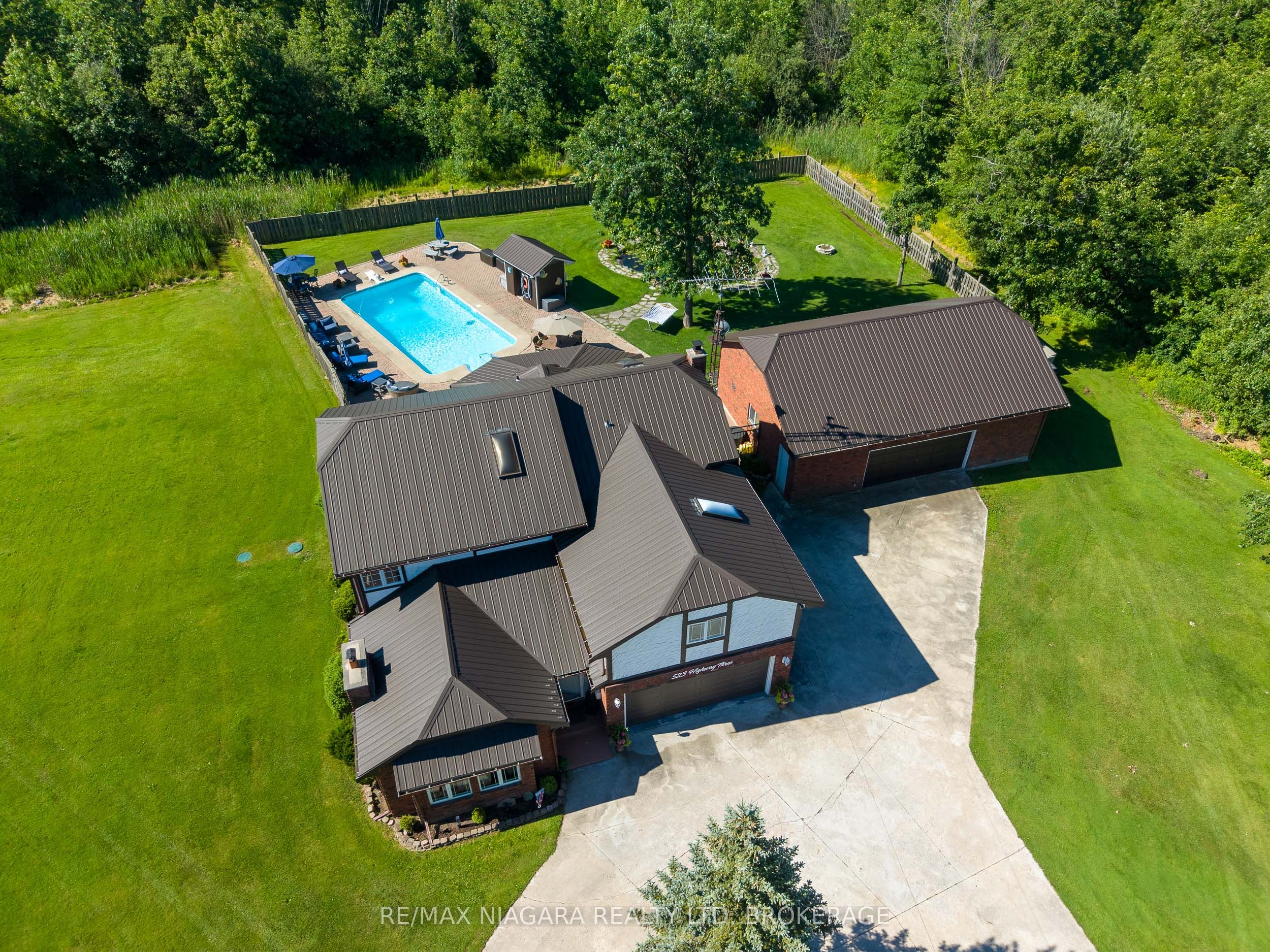 523 Hwy 3, Port Colborne, On L3k 5v3