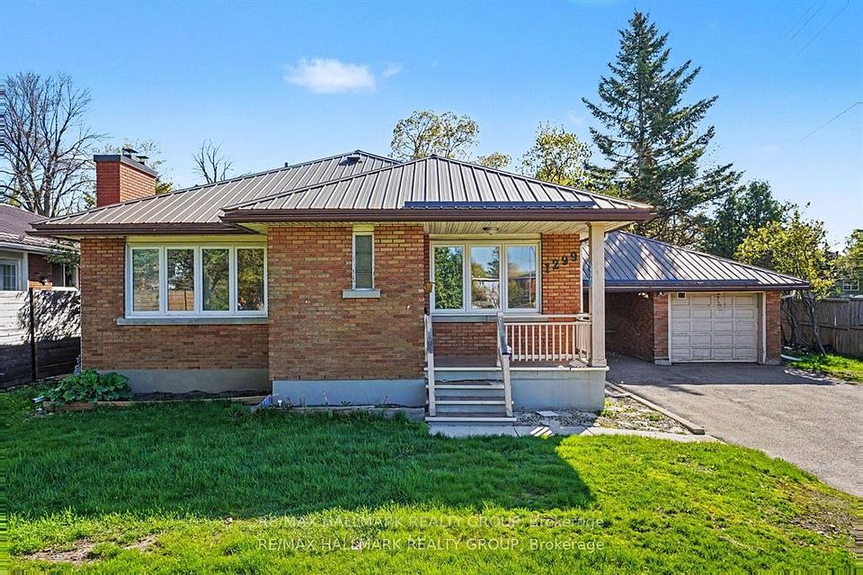 1299 Evans Boulevard, Alta Vista And Area, On K1h 7t8