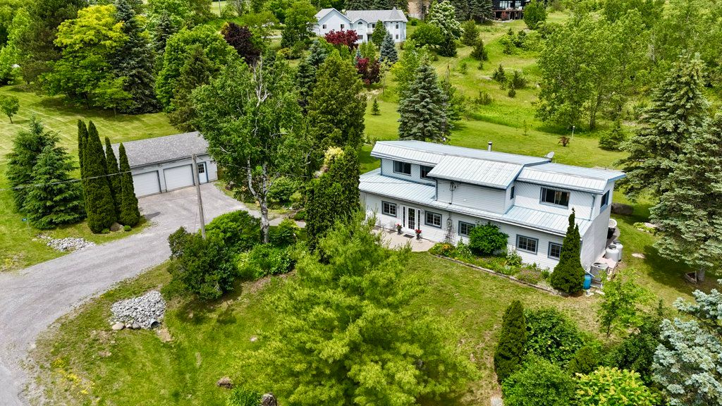 1466 Carman Road, Quinte West, On K8v 5p4