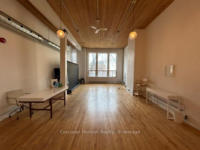 41 King William Street 204, Hamilton, On L8r 1a2