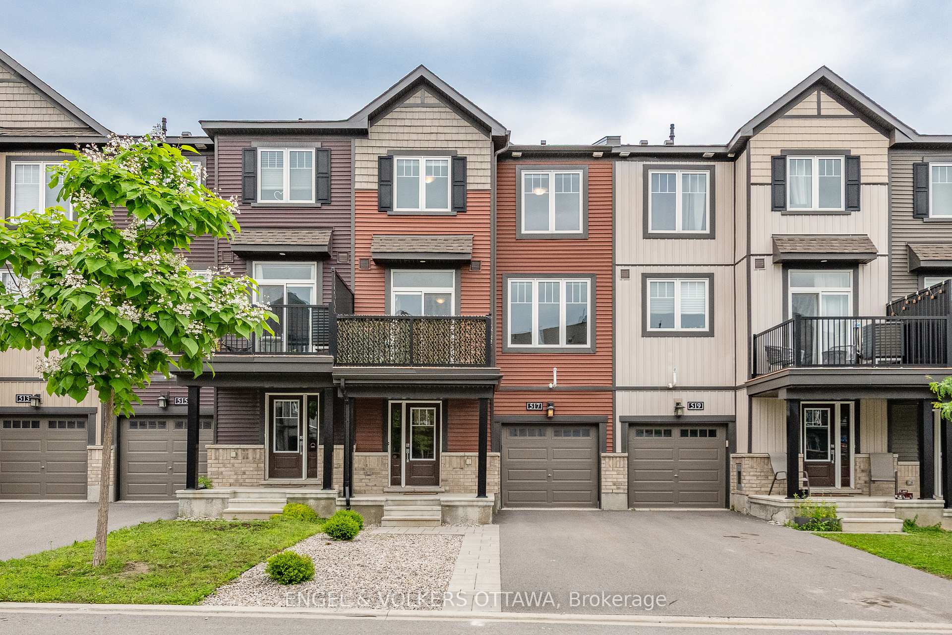 517 Galmoy Way, Barrhaven, On K2j 6v1