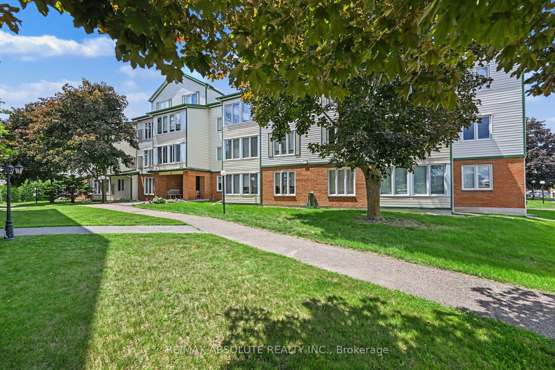 61 Jack Crescent 303, Arnprior, On K7s 3t7