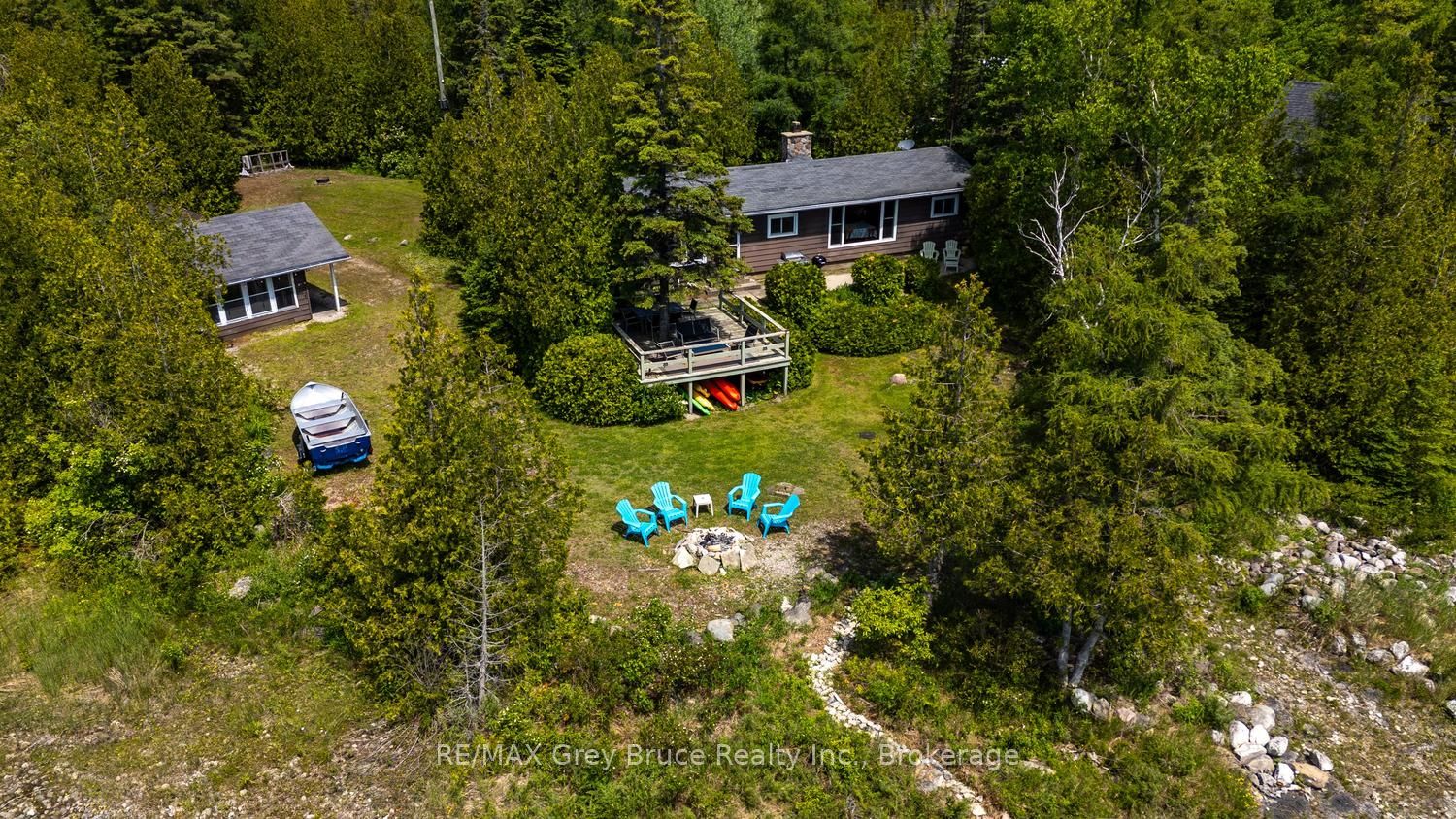 594 Warner Bay Road, Northern Bruce Peninsula, On N0h 2r0