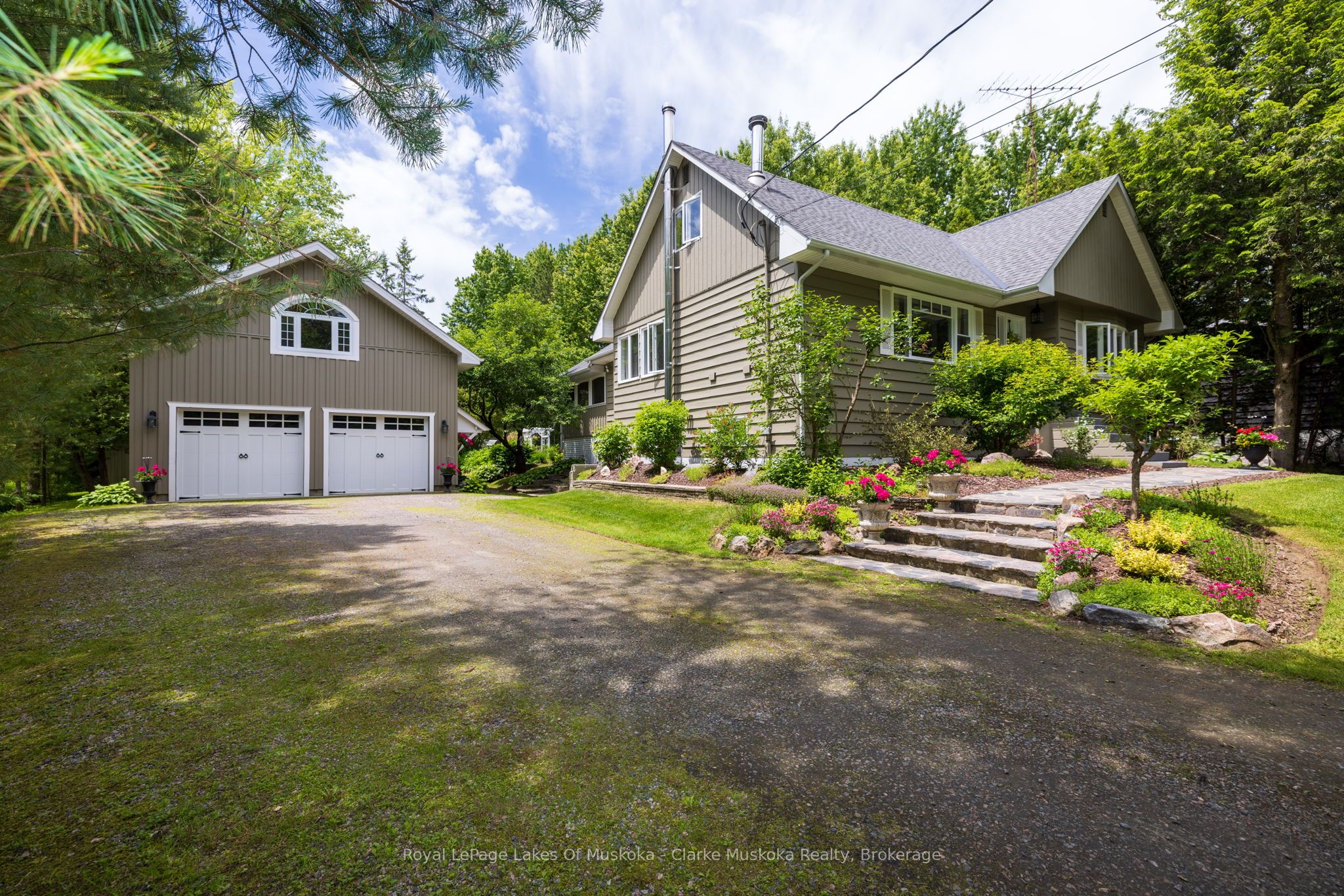 43 Maple St, Seguin, On P0c 1j0