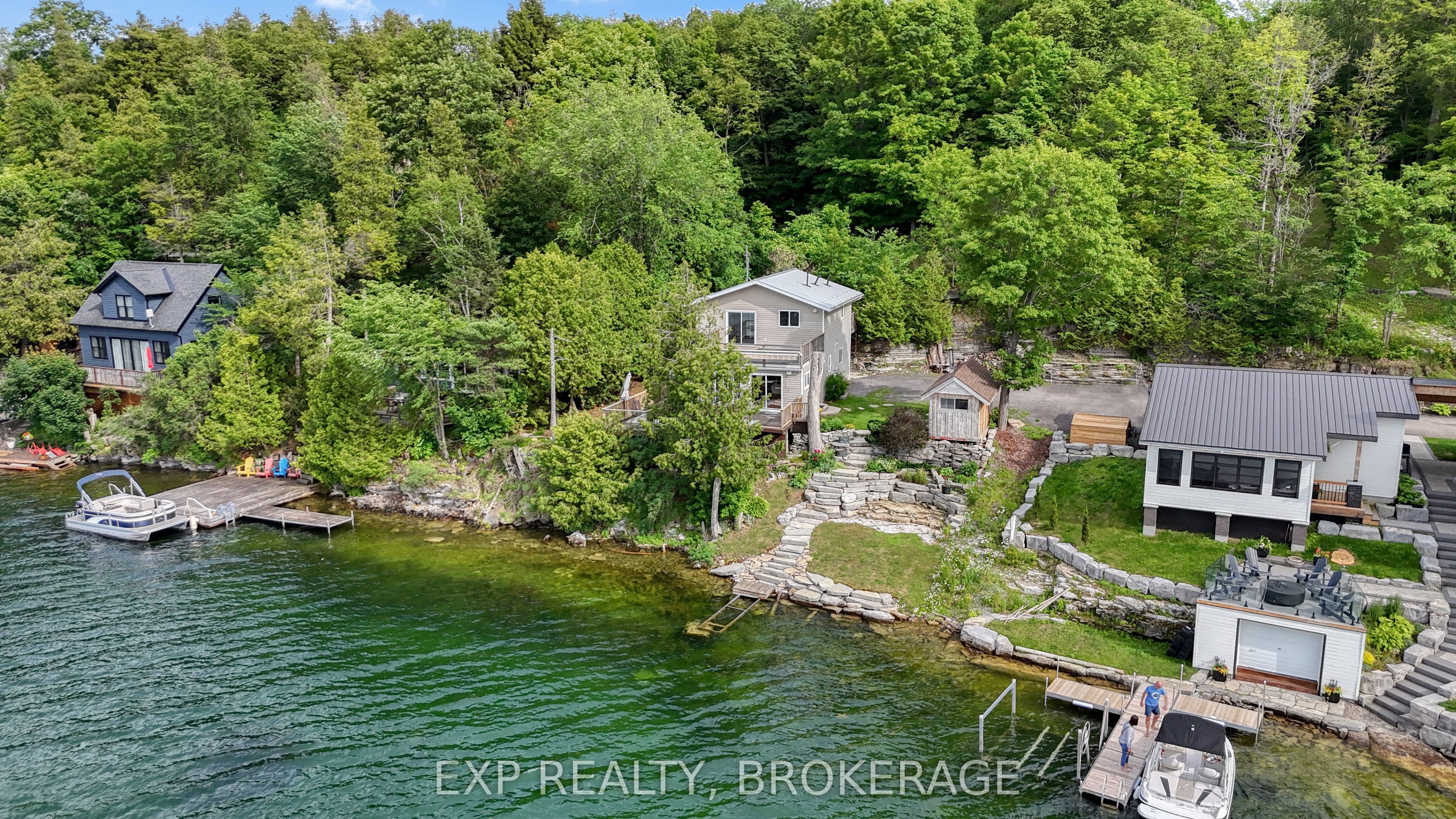 1048 Lark Lane, Frontenac, On K0h 1x0