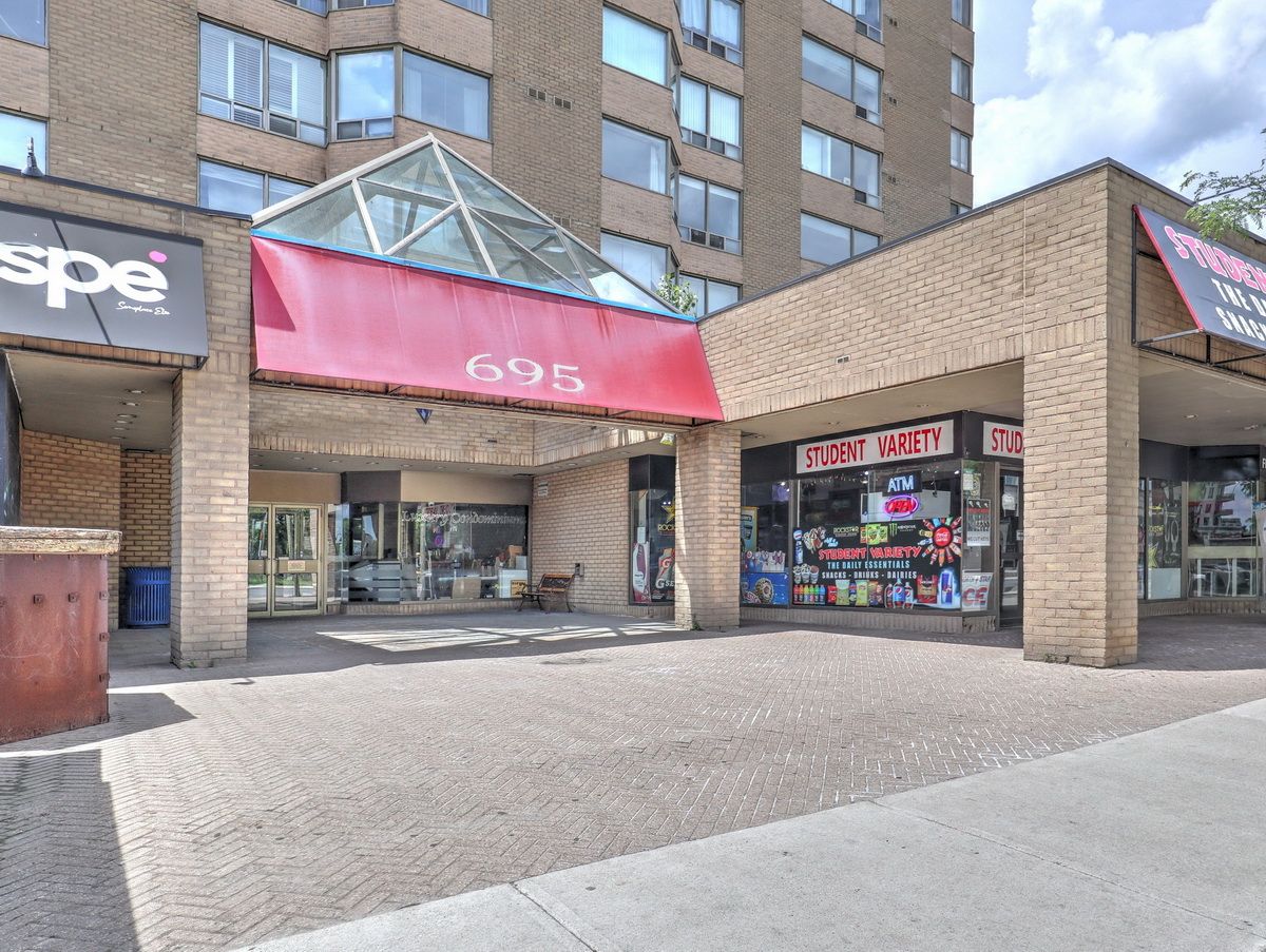 695 Richmond Street 304, London East, On N6a 5m8