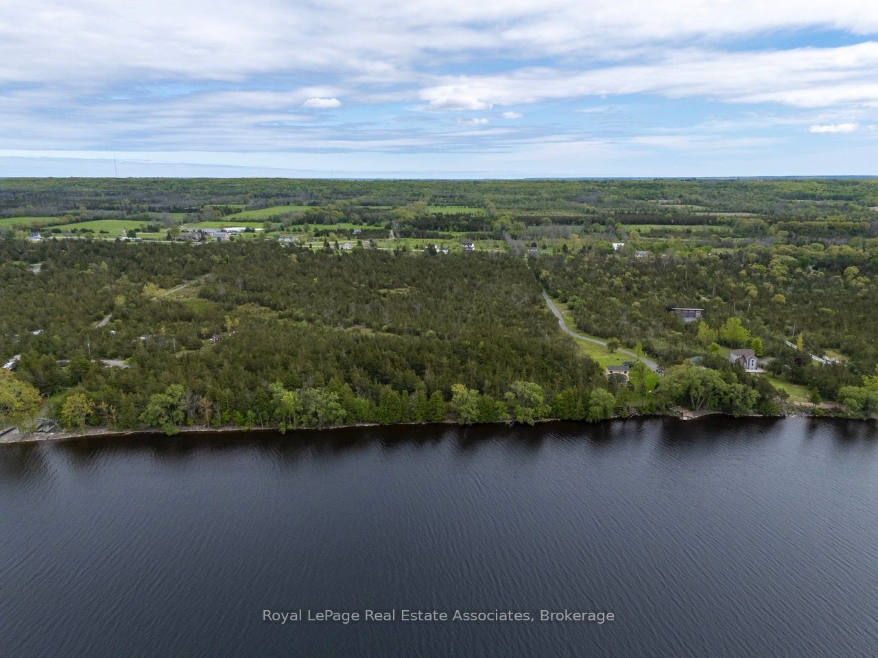 2523 County Rd 15 Road, Prince Edward County, On K0k 1w0