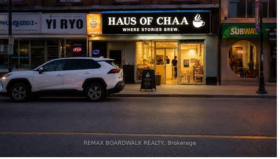 250 Bank Street, Ottawa Centre, On K2p 1x4