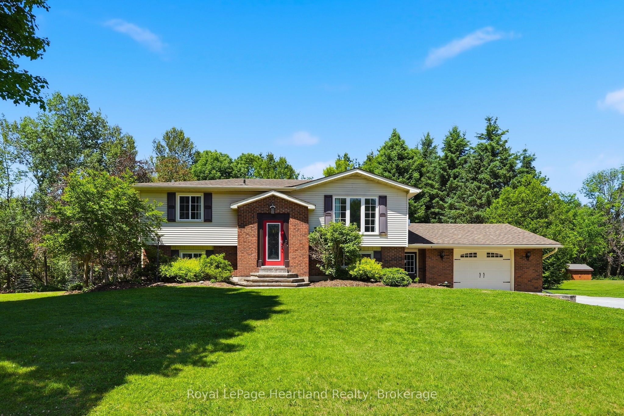 106 Cedar Court, Chatsworth, On N0h 1g0