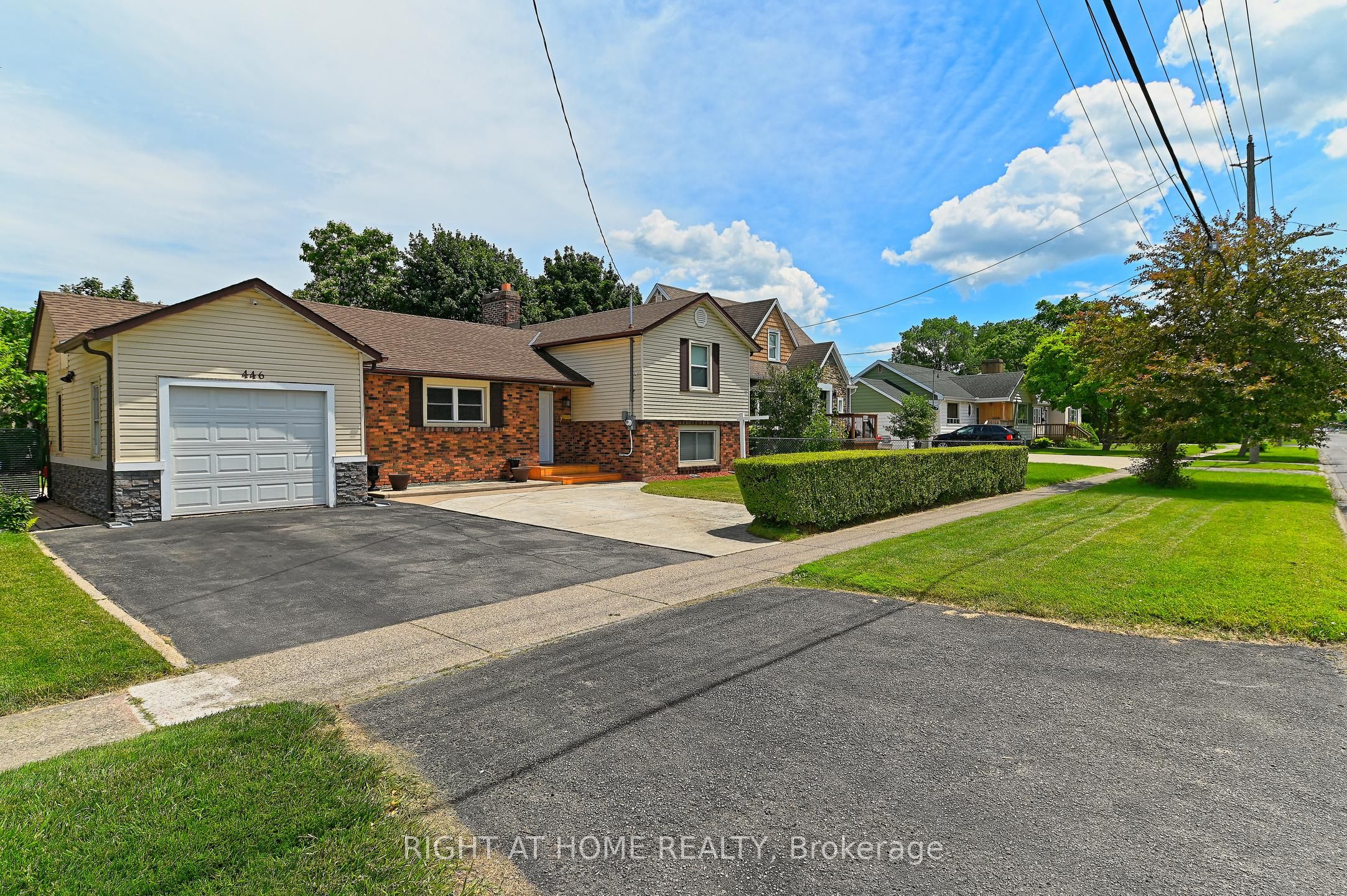 446 Geneva Street, St. Catharines, On L2n 2h3