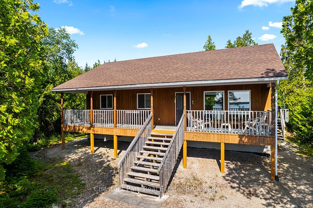 11 Eagle Road, Northern Bruce Peninsula, On N0h 2r0