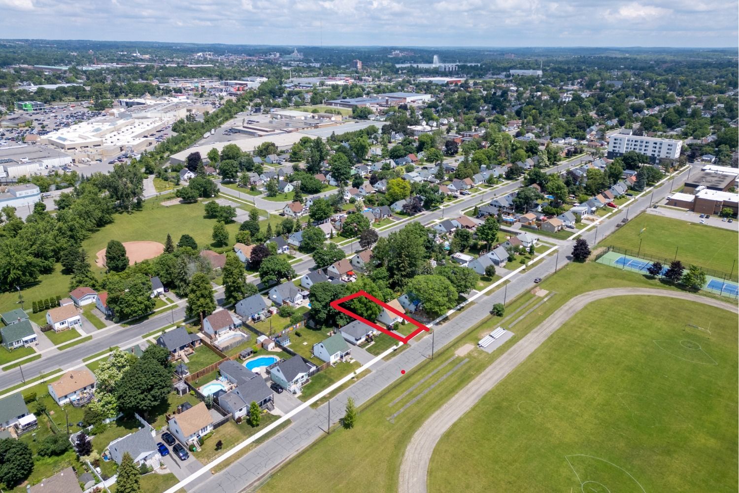 722 Gillespie Avenue, Peterborough, On K9j 4b7