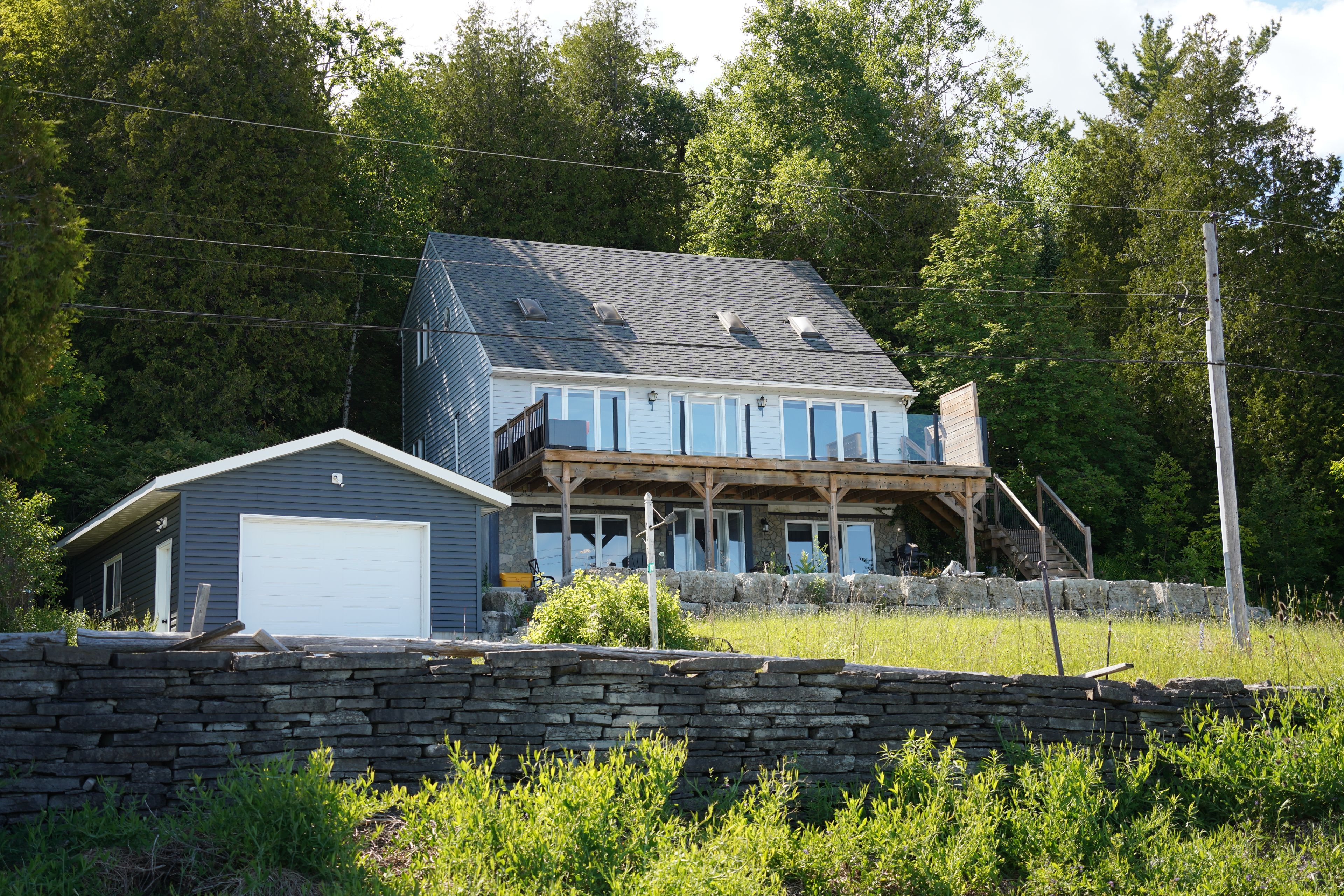 101 North Shore Road, Northern Bruce Peninsula, On N0h 1w0