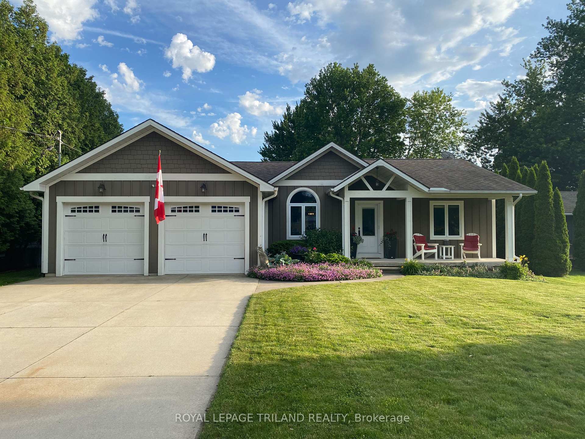 8447 Keith Street, Lambton Shores, On N0n 1j0