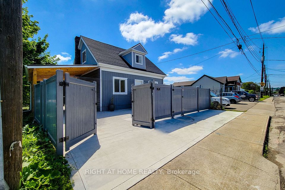 78 Hillyard Street, Hamilton, On L8l 6b4