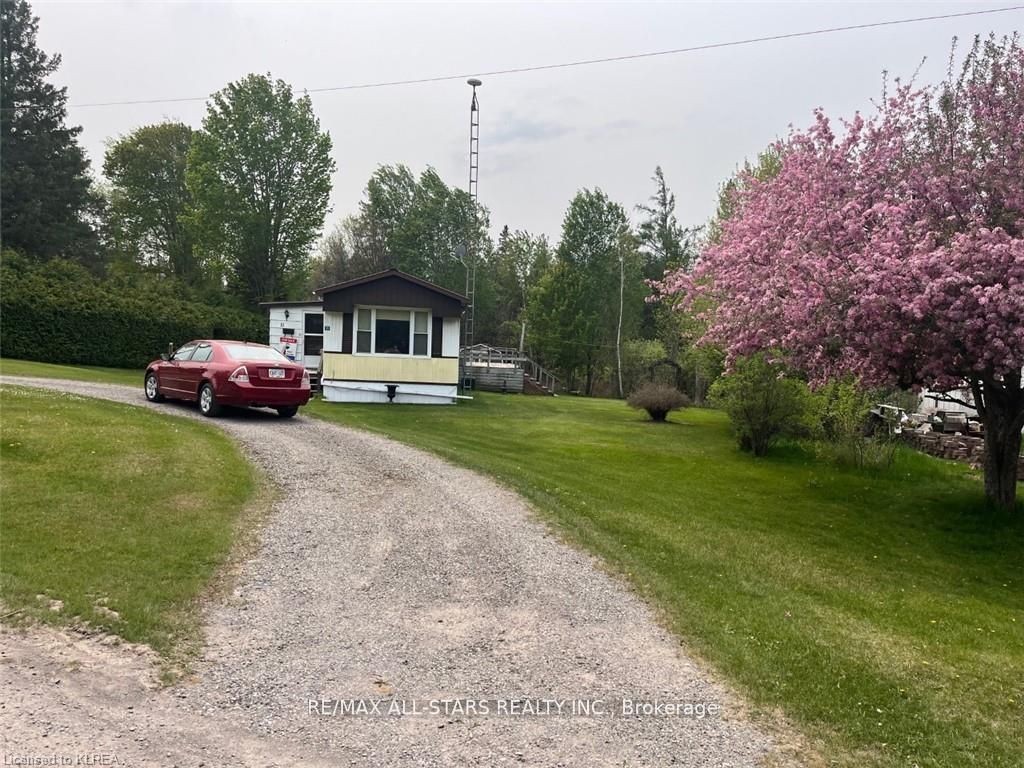 11 Beverly Road, Kawartha Lakes, On L0b 1k0