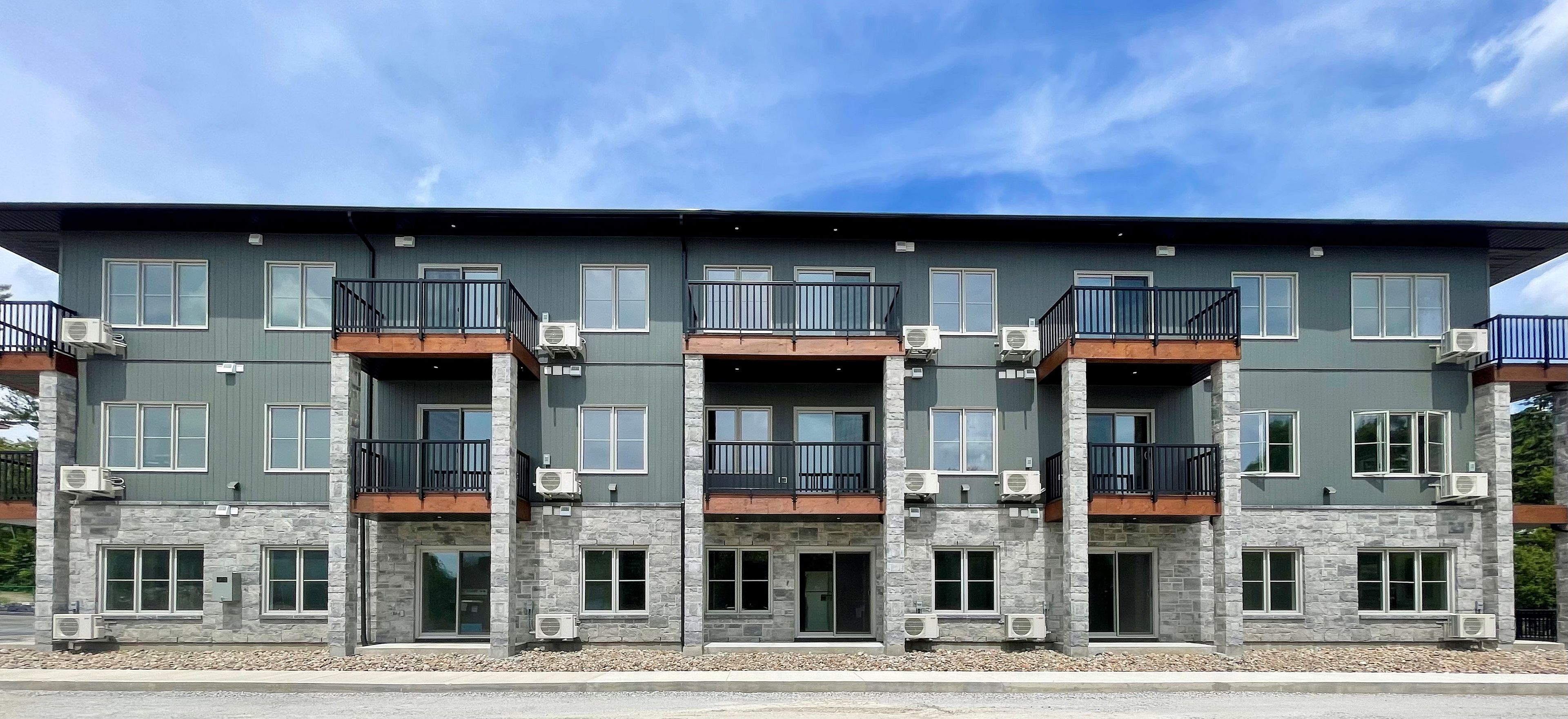 78 B Queen Street 208, Bonnechere Valley, On K0j 1t0