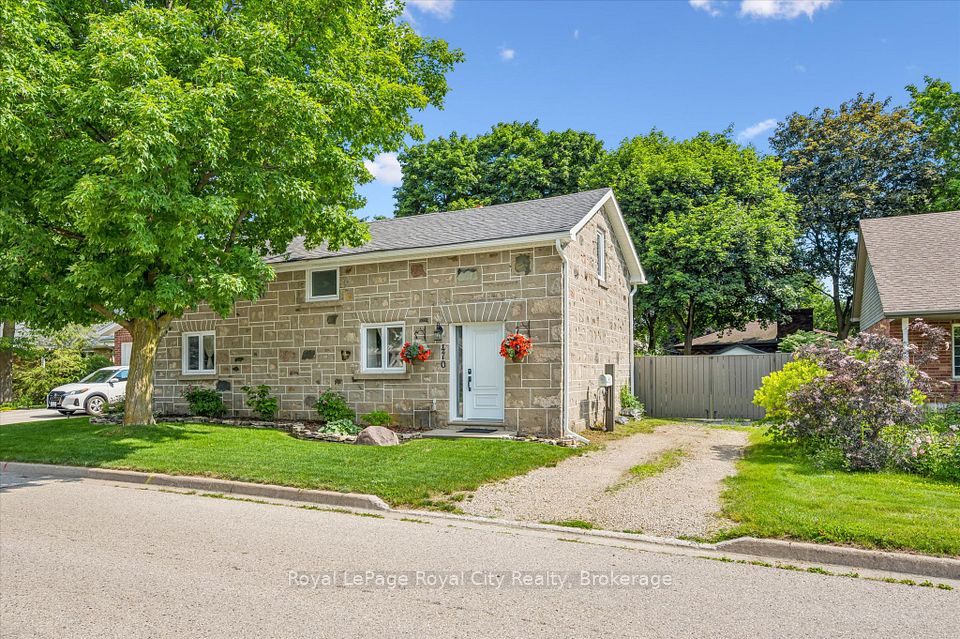 470 Perth Street, Centre Wellington, On N1m 2s7