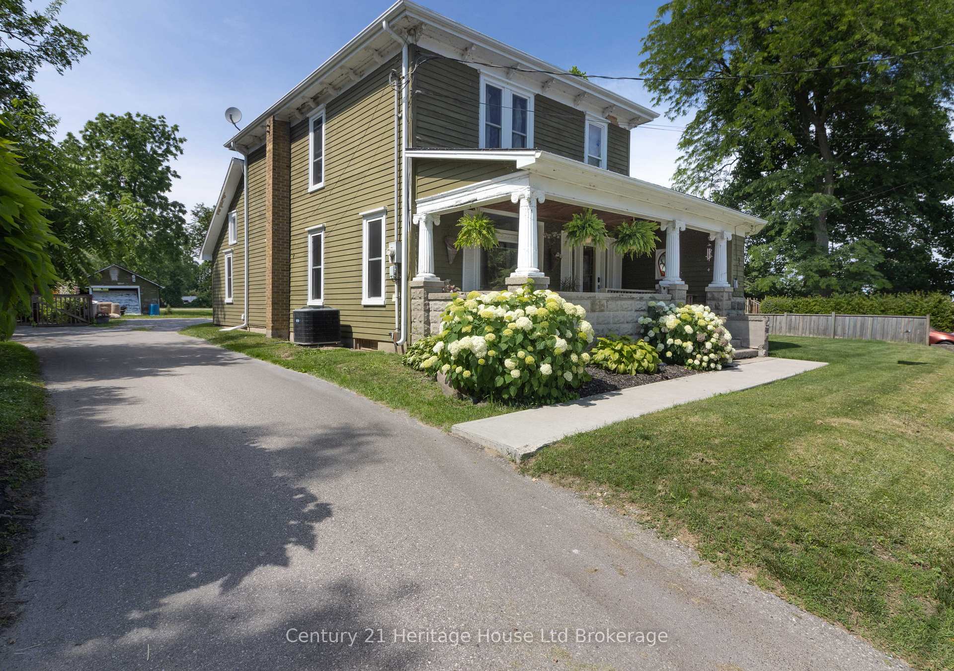22 Front Road, Norfolk, On N0e 1m0