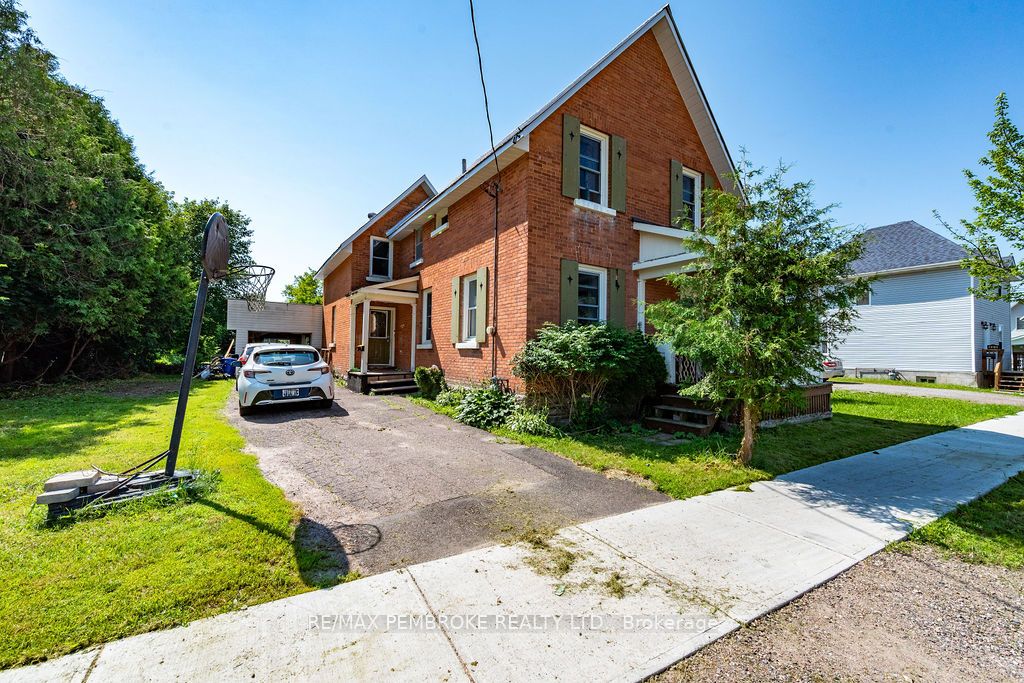459 Somerset Street, Pembroke, On K8a 4c5