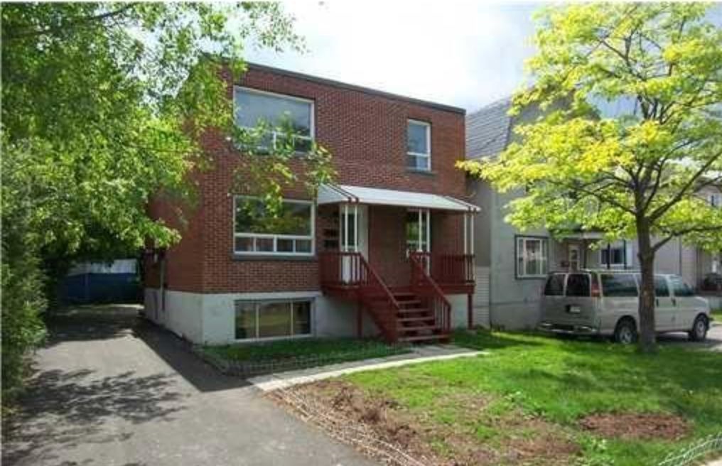 142 Ste Cecile Street, Vanier And Kingsview Park, On K1l 5l3