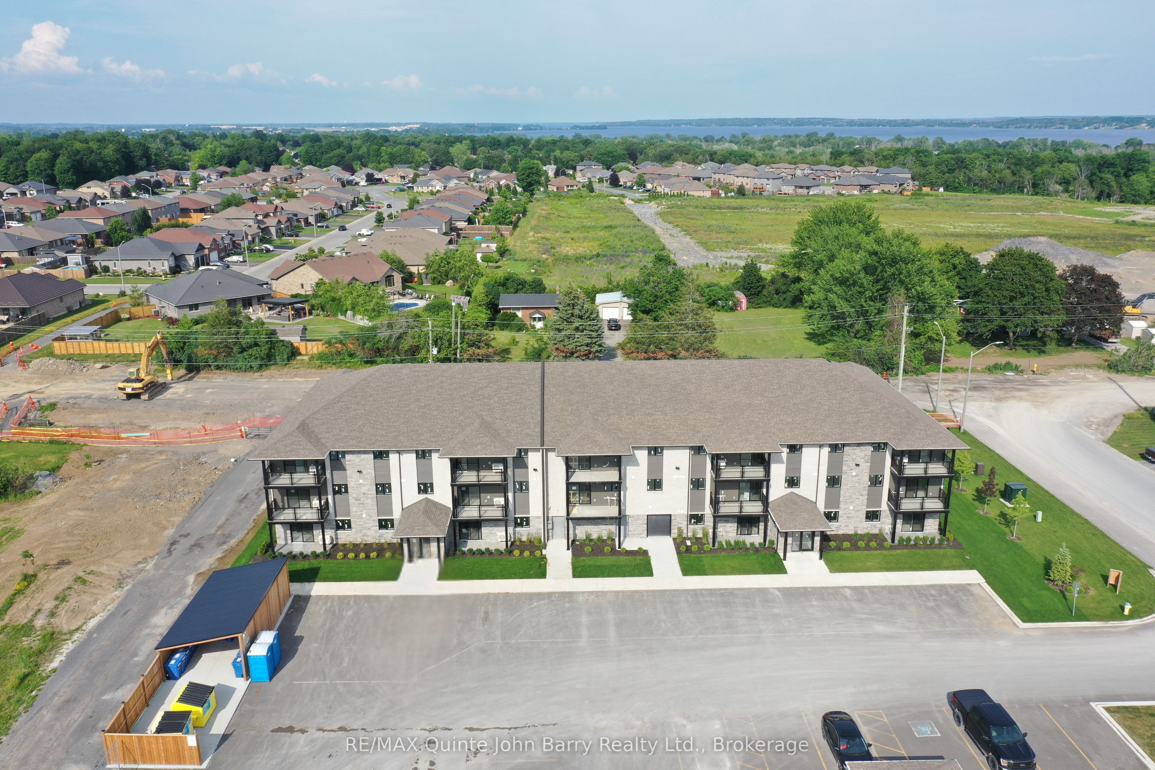 110-10 Hillside Meadow Drive, Quinte West, On K8v 0j7