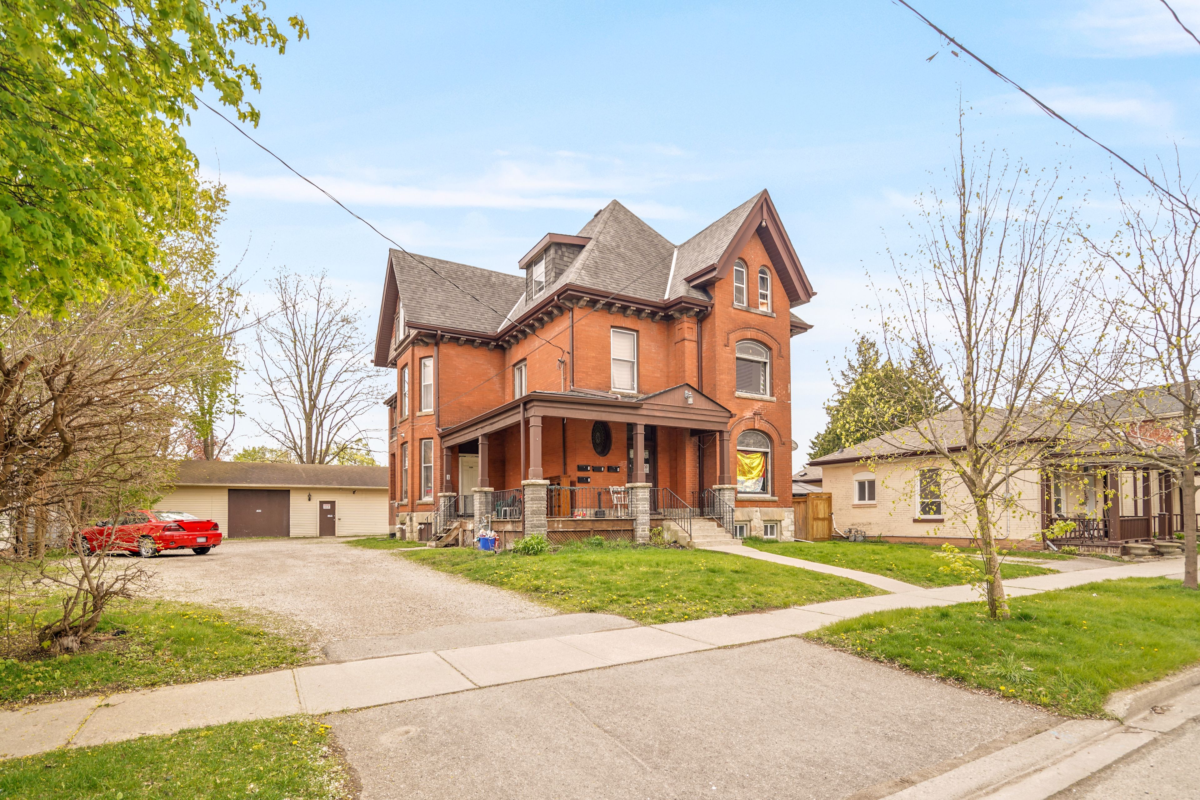 171 Nelson Street, Brantford, On N3s 4b7