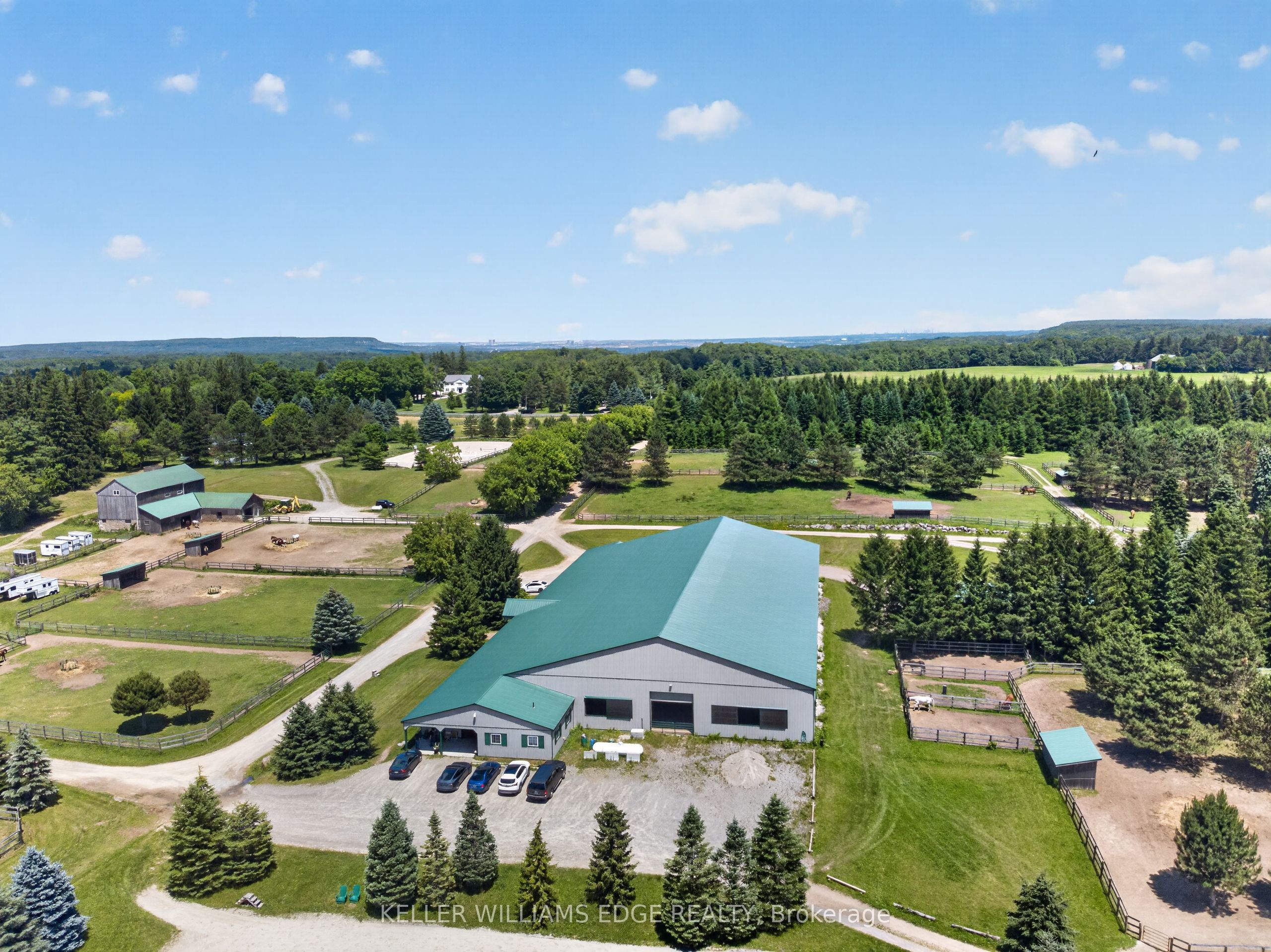 564 8th Concession Road E, Hamilton, On L0p 1b0