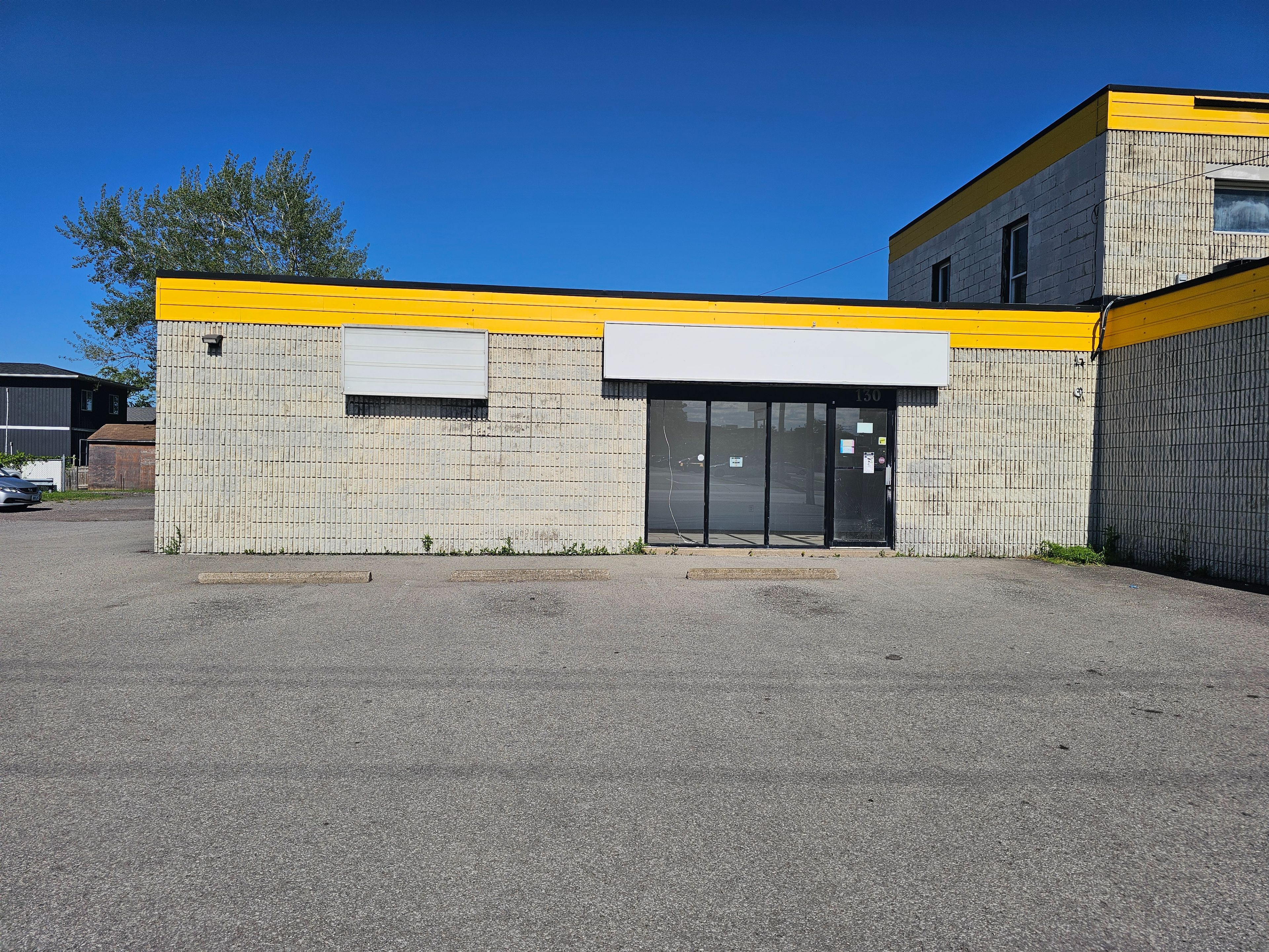 130 Hartzel Road, St. Catharines, On L2p 1n7