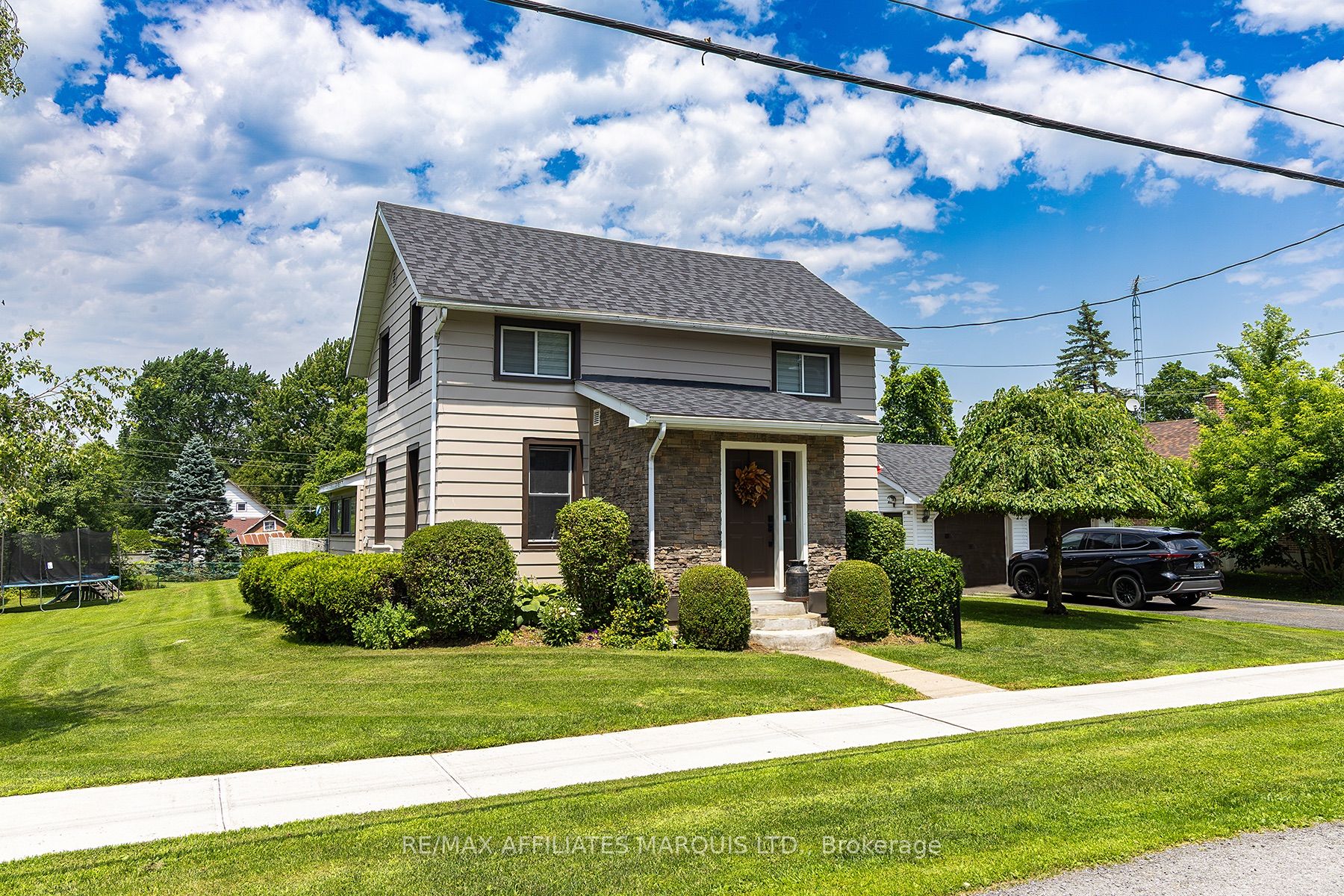 22 Second Street, South Dundas, On K0c 1x0