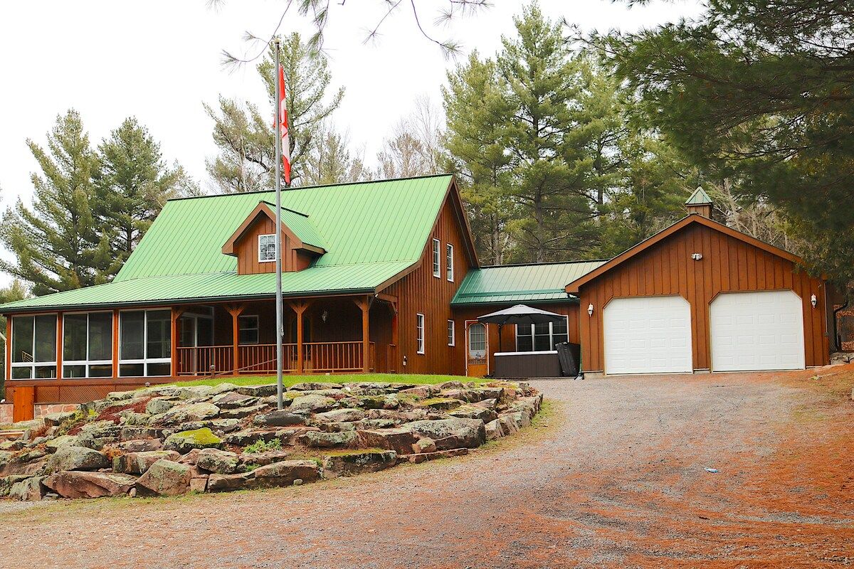 1093b Two Loon Lane, Frontenac, On K0h 2p0