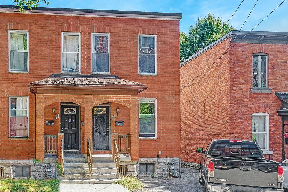 199 Henderson Avenue, Lower Town - Sandy Hill, On K1n 7p7