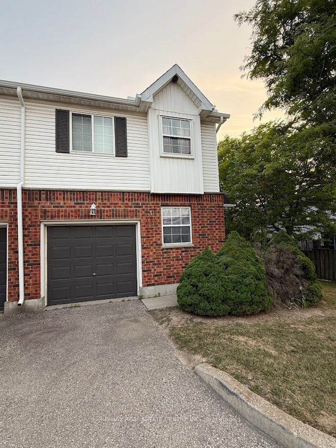 185 Highland Crescent 1, Kitchener, On N2m 5p8