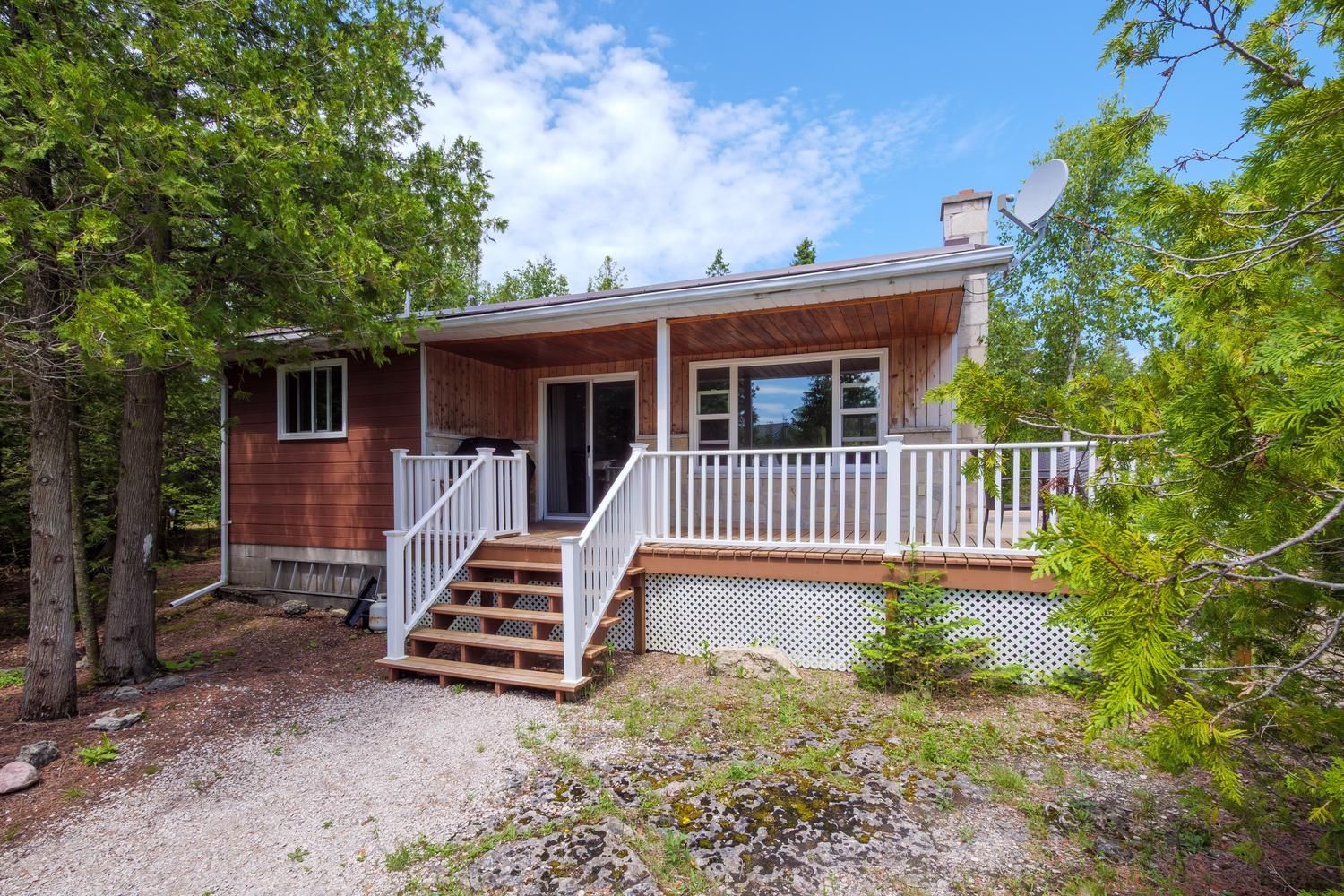259 Bradley Drive, Northern Bruce Peninsula, On N0h 1z0