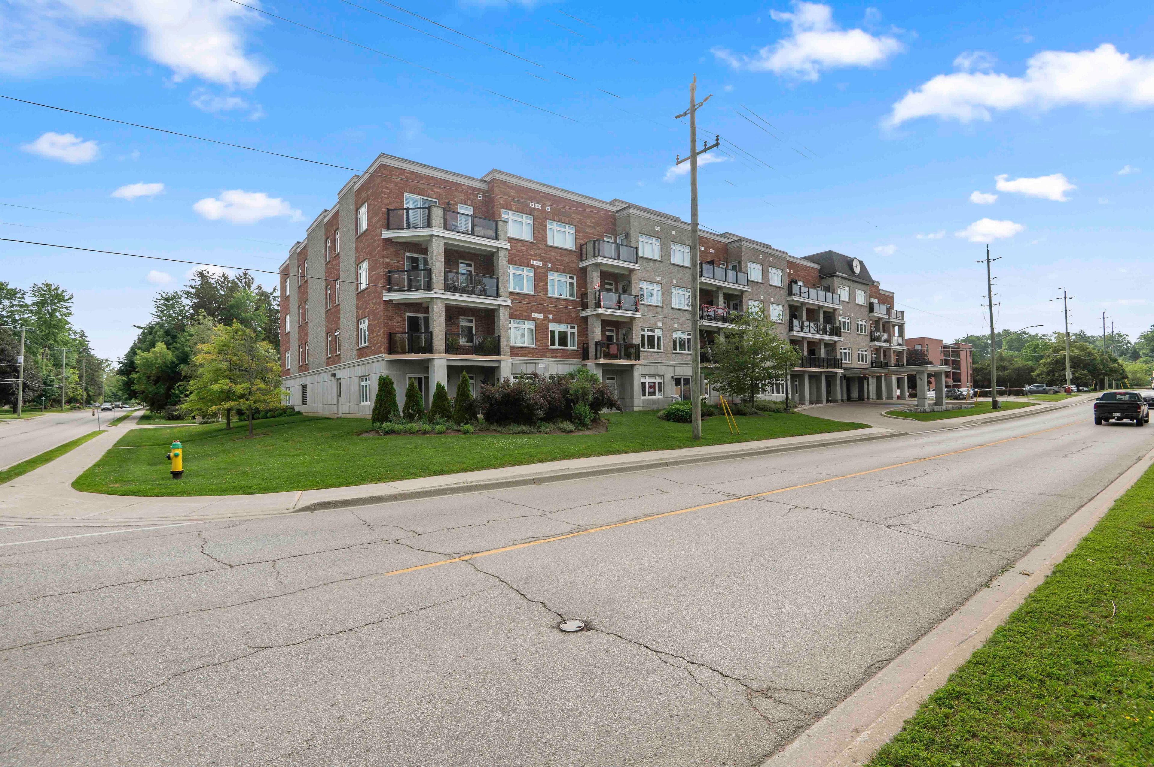 245 Scotland Street 307, Centre Wellington, On N1m 0b5