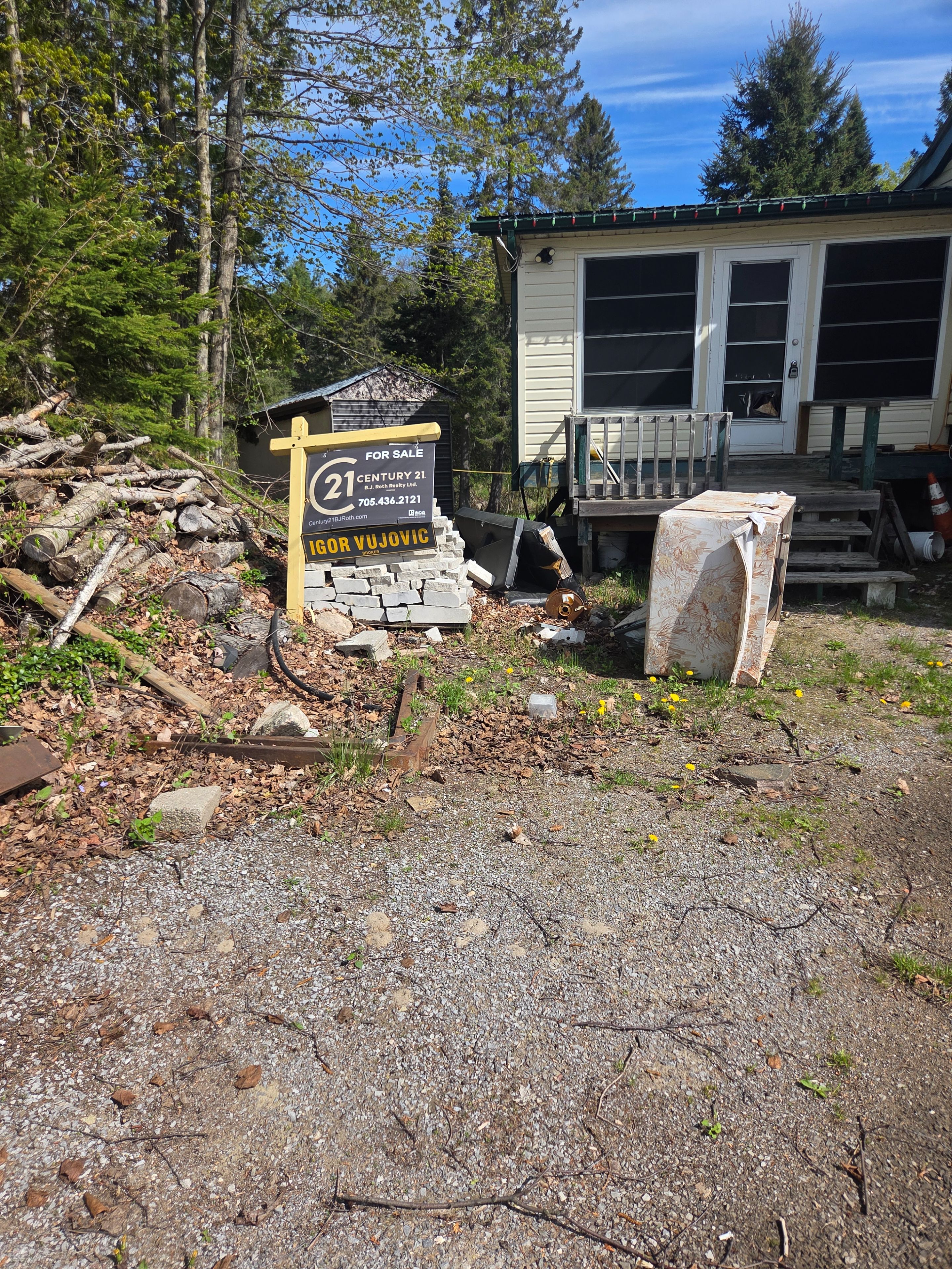 2011 North Shore Road, Algonquin Highlands, On K0m 1j1
